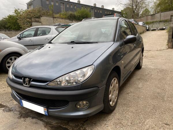 PEUGEOT 206 OCCASION PAS CHERE GARAGE SERIEUX LISIEUX CAEN ROUEN