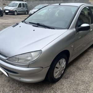 PEUGEOT 206 HDI 5 PORTES 5 PLACES